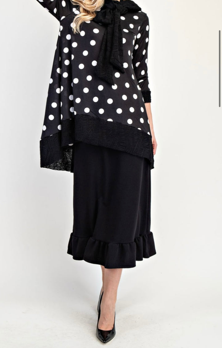 Liza Lou's Monique Liverpool Black Skirt with Bottom Ruffle