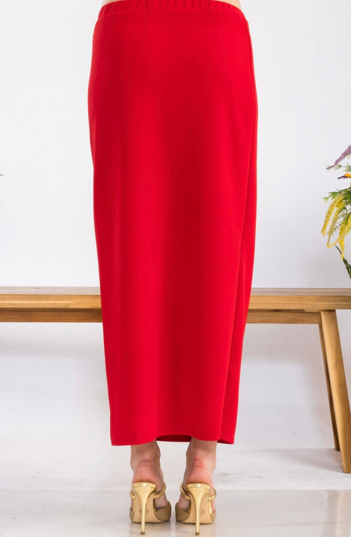 Long Liverpool Skirt in Red, front close-up