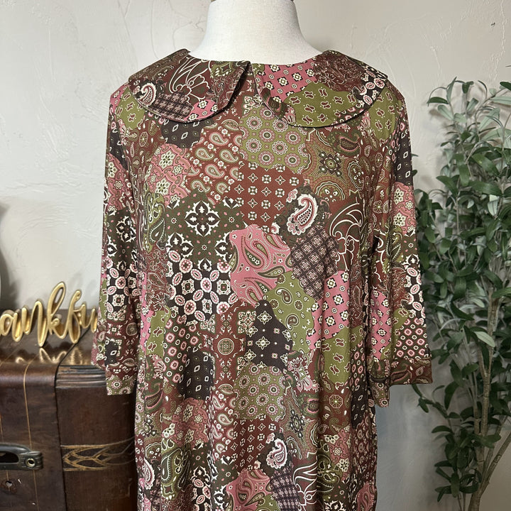 Adrianna Patchwork Dress, Peter Pan collar detail on brown and pink patchwork print