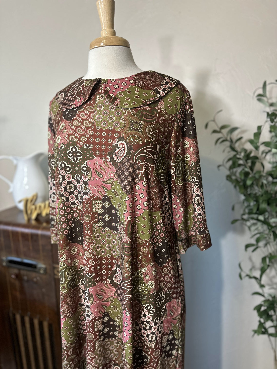 Adrianna Patchwork Dress, 3/4 sleeve and collar detail, angled bodice close-up
