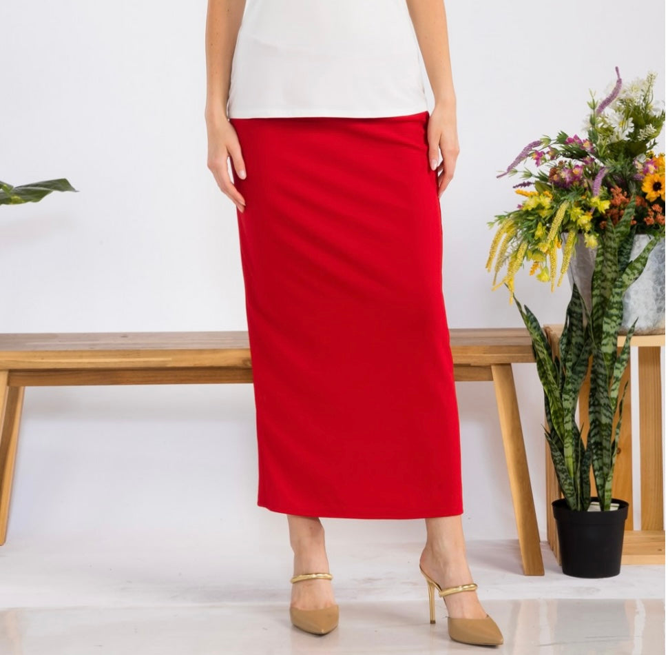Long Liverpool Skirt in Red, front view