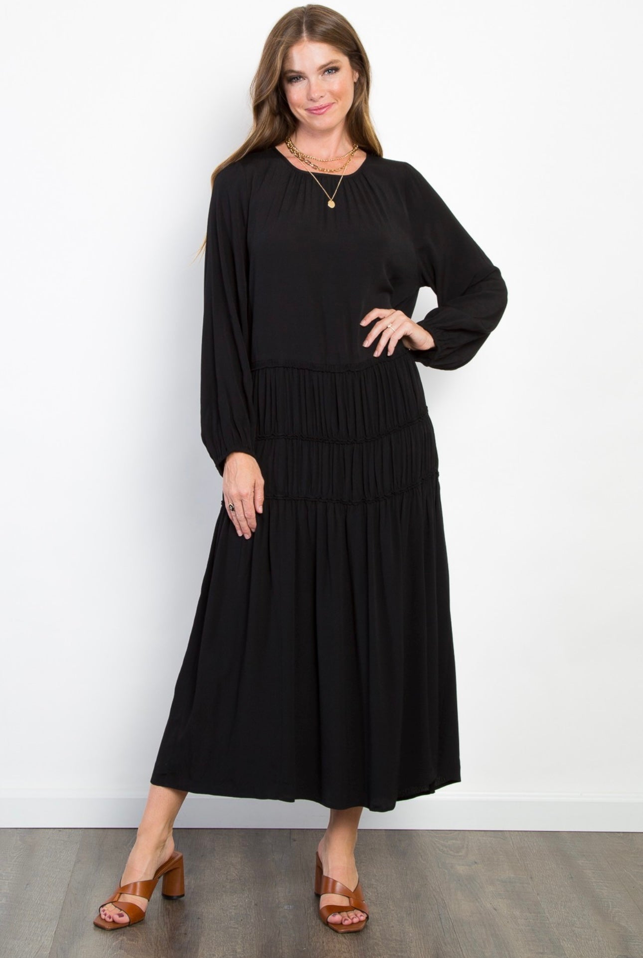 Modest black hot sale maxi dress