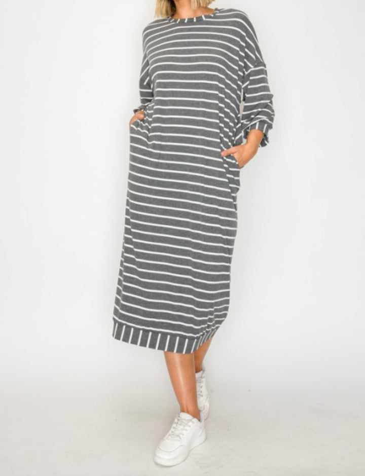 Liza Lou’s Ellie Charcoal Gray Striped Loose Fit Day Dress