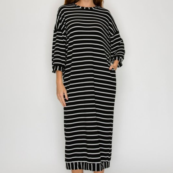 Liza Lou’s Ellie Black White Striped Loose Fit Day Dress
