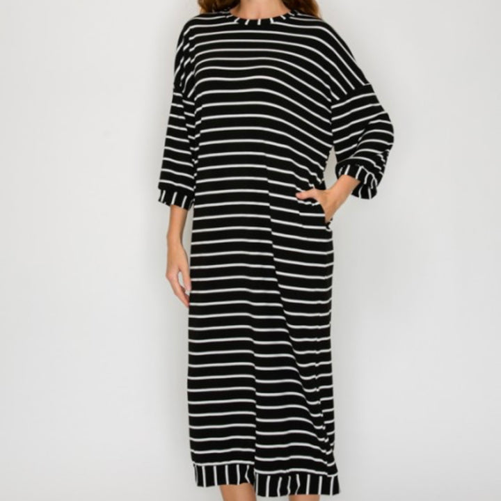 Liza Lou’s Ellie Black White Striped Loose Fit Day Dress