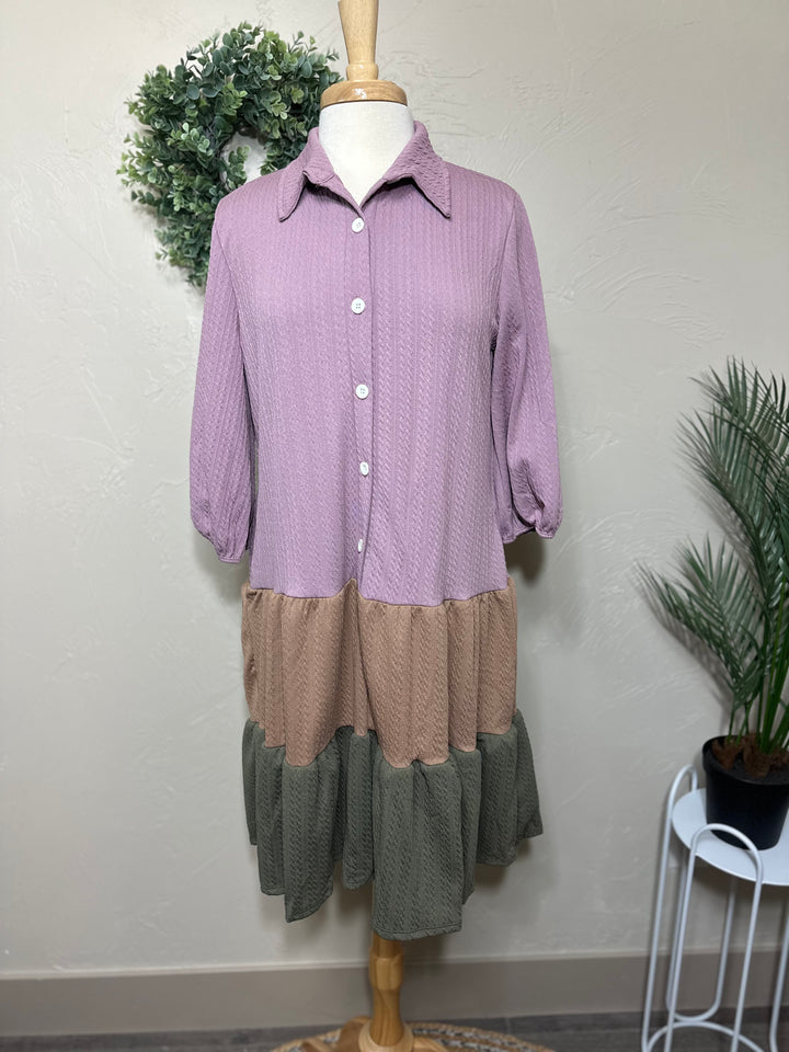 Liza Lou’s Pretty Tricolored Tiered Button Front Blouse Top