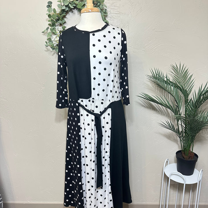 Liza Lou’s Black Polka Dot Contrast Dress