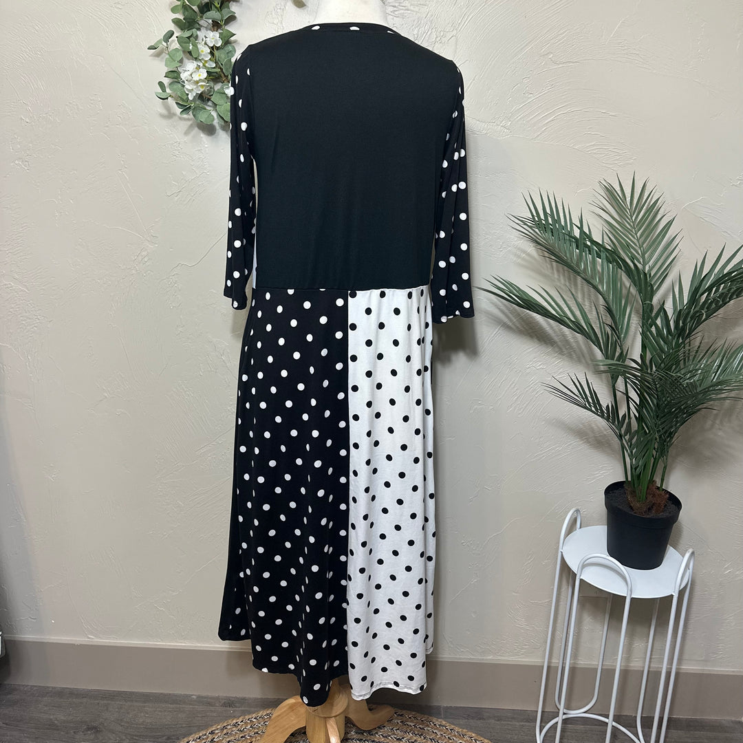 Liza Lou’s Black Polka Dot Contrast Dress