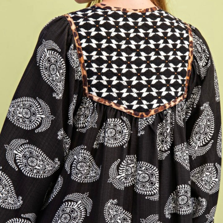 Liza Lou’s Black Paisley with Contrast Collar Dress