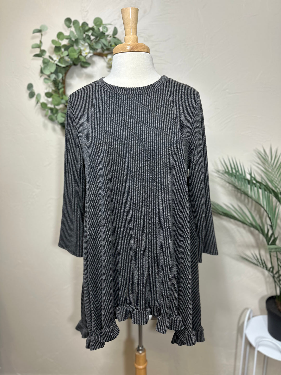 Liza Lou's Ribbed Textured Black/Gray, Burgundy/Wine, Hunter Green Modest Tunic Top