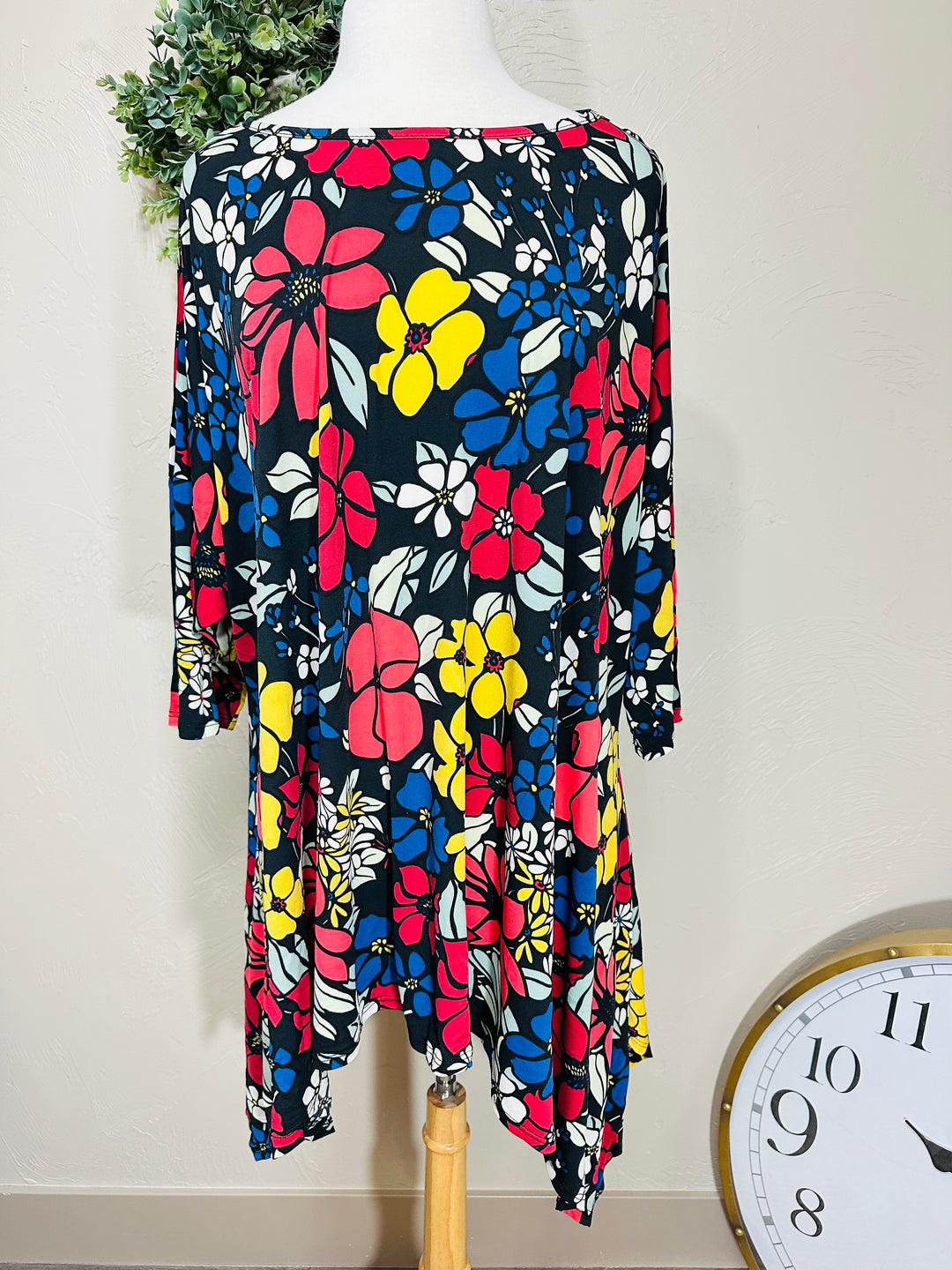 Liza Lou’s Colorful Floral Asymmetrical Drape Top 3X 4X 5X