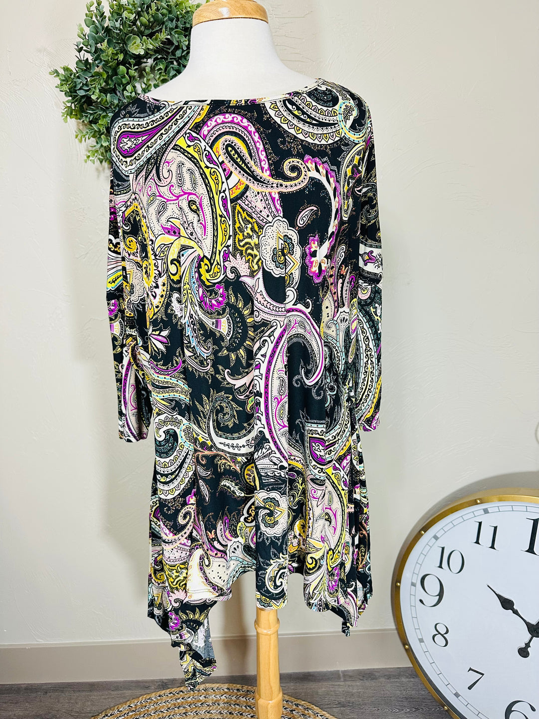 Liza Lou’s Paisley Side Drape Top 3X 4X 5X