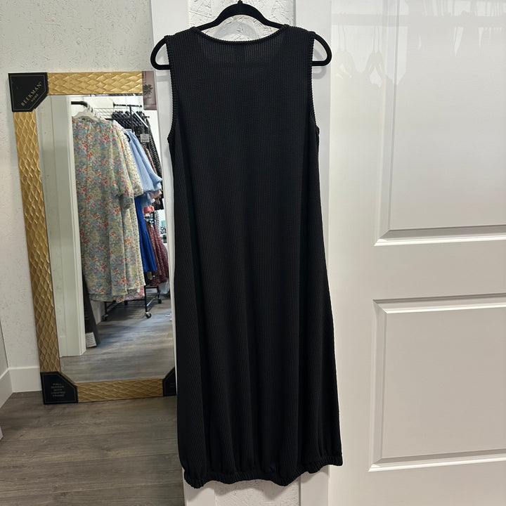 Liza Lou’s Jenna Sleeveless Ribbed Black Modest Dress Jumper
