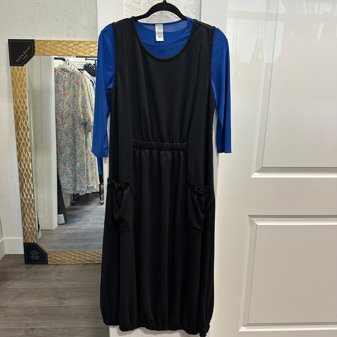 Liza Lou’s Jenna Sleeveless Ribbed Black Modest Dress Jumper
