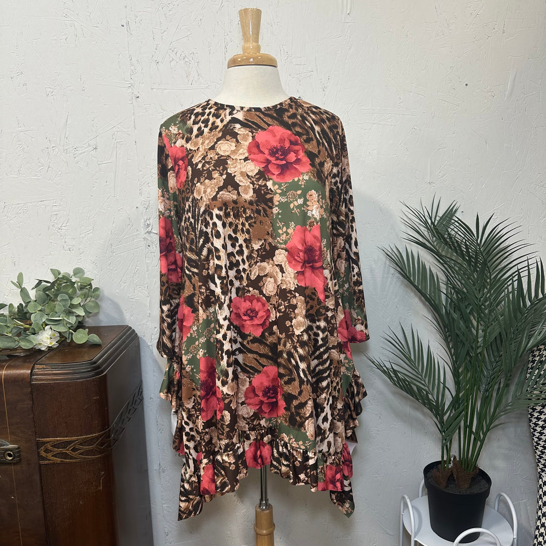 Liza Lou’s Classy Estella Mixed Floral and Animal Print Floral Tunic