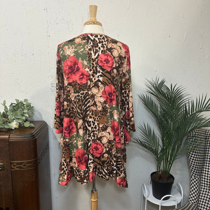 Liza Lou’s Classy Estella Mixed Floral and Animal Print Floral Tunic