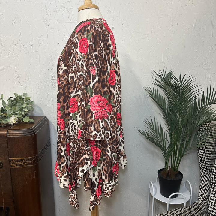 Liza Lou’s Classy Estella Mixed Rose Floral and Animal Print Floral Tunic