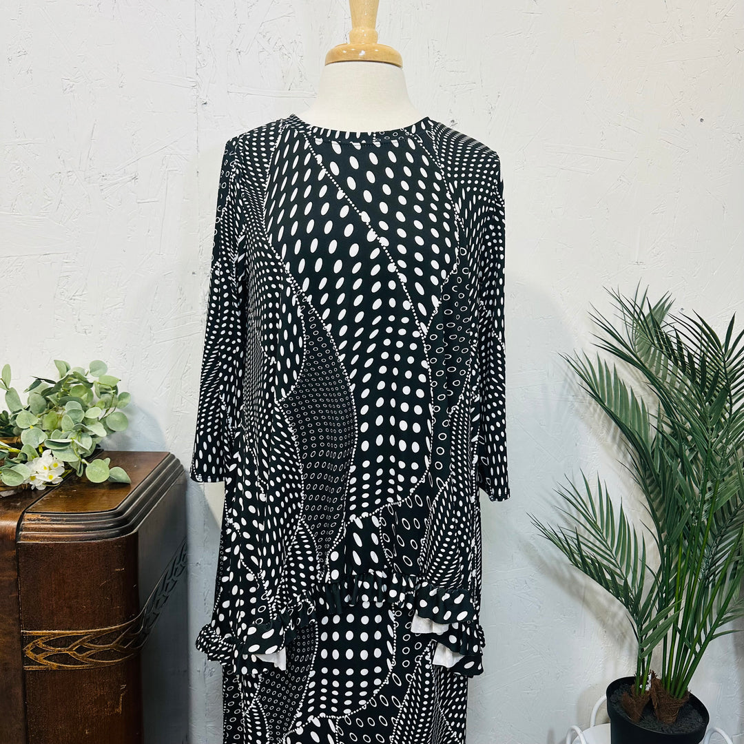 Liza Lou’s Ladies Black & White Swirling Dot Print Tunic Top