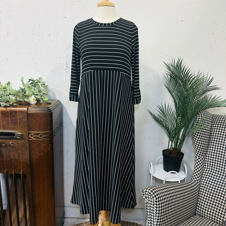 Liza's Comfortable Long Modest Black White Striped Dress