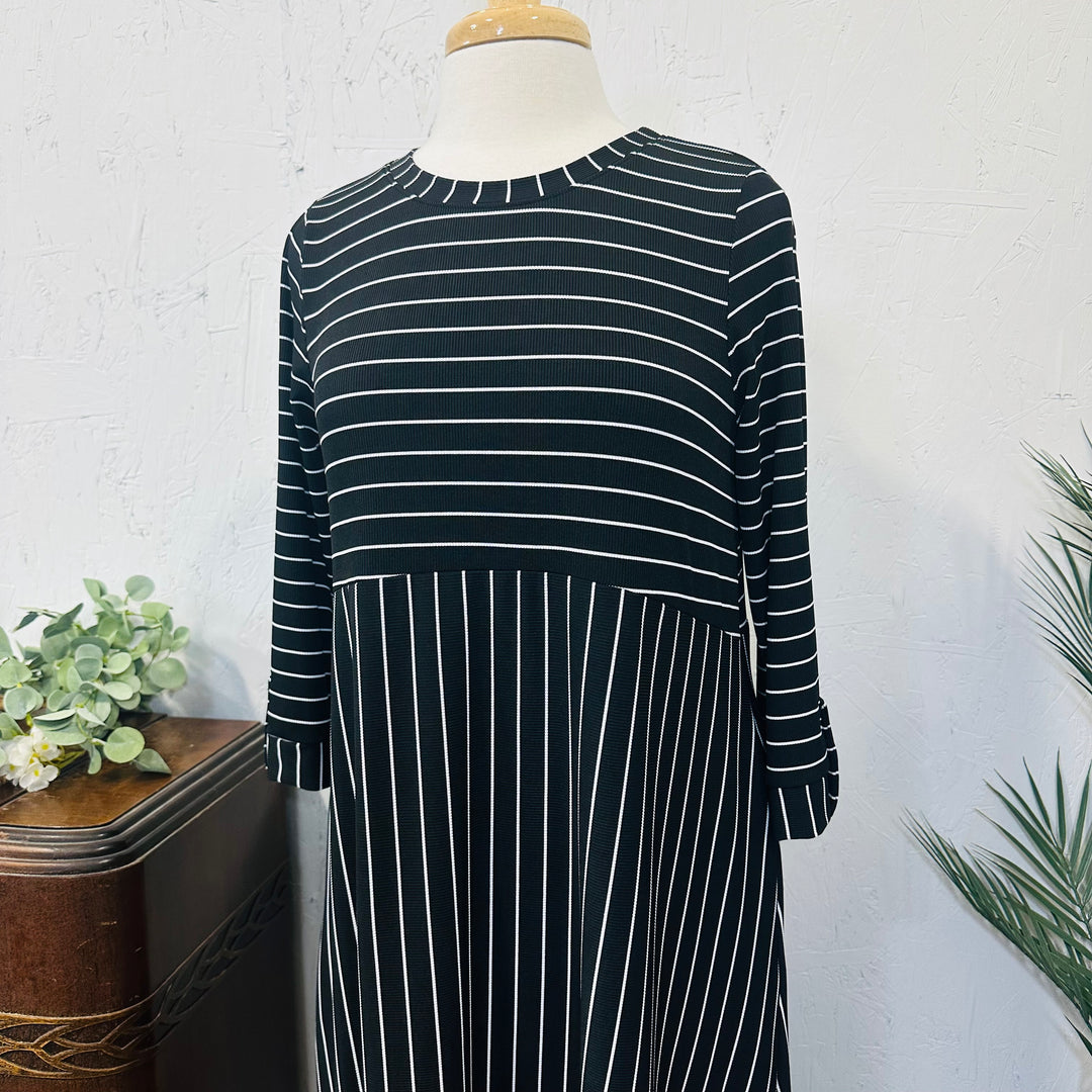 Liza's Comfortable Long Modest Black White Striped Dress