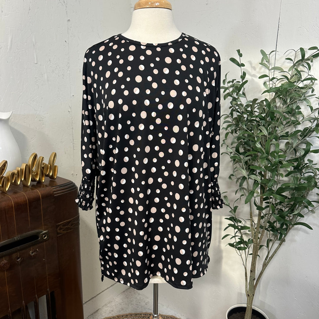 Liza Lou's Black Vivian Dolman Oversized Top
