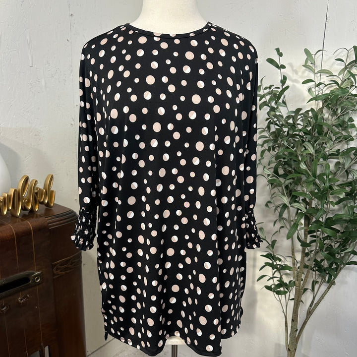 Liza Lou's Black Vivian Dolman Oversized Top