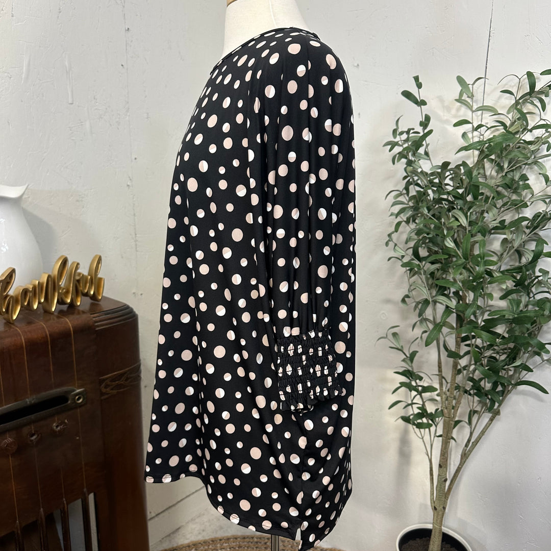 Liza Lou's Black Vivian Dolman Oversized Top
