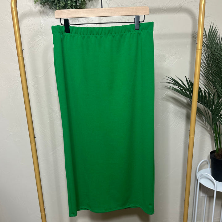 Liza Lou's Juliette Midi Skirt With Elastic Waist