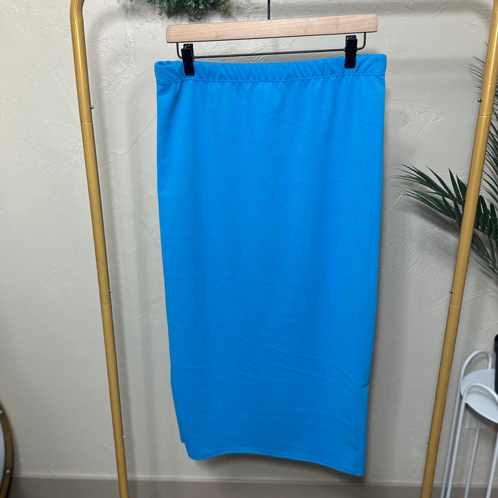 Liza Lou's Juliette Midi Skirt With Elastic Waist