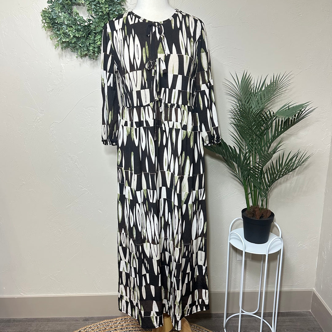 Liza Lou's Polly Bows in Front Black with Green Geometric Long Modest Liza Lou's Liza Lou's Polly Bows in Front Black with Green Geometric Long Modest Liza Lou's