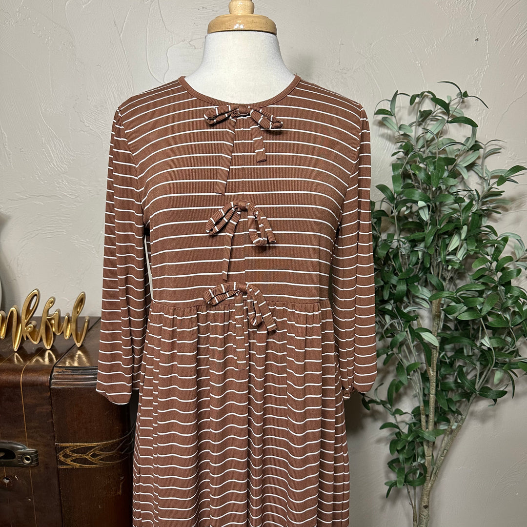 Ellie Triple Bow Striped Dress in toffee brown, striped bow detail close-up