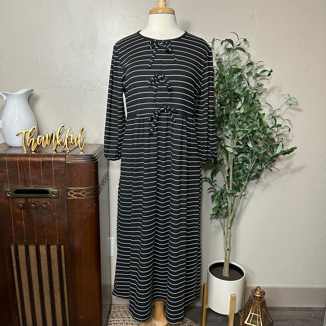 Ellie Triple Bow Striped Dress in black, three front bows, round neck, front view