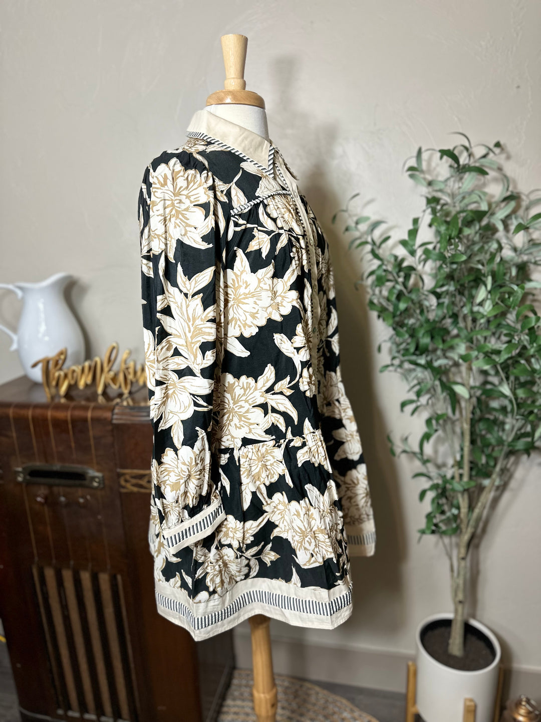 Clara Contrast Collar Floral Blouse, long sleeves and gathered yoke, angled view