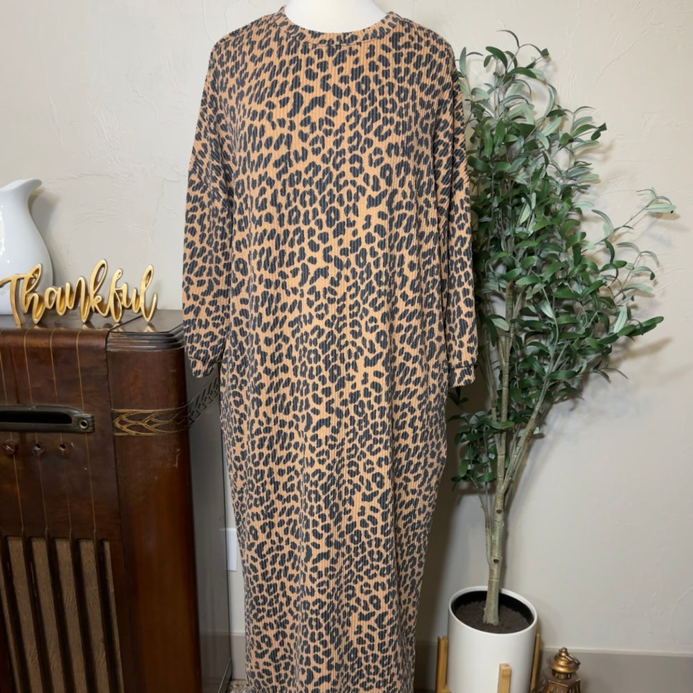 Hazel Ribbed Leopard Maxi Dress, relaxed straight shape, full-length front view