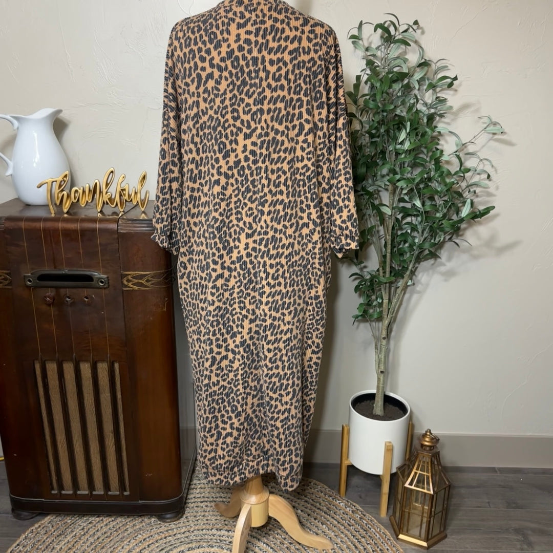Hazel Ribbed Leopard Maxi Dress, straight back silhouette, back view