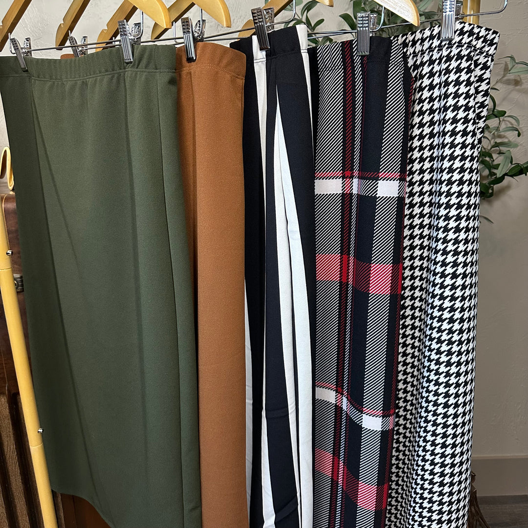 Juliette Pull-On Midi Skirt in five colors and prints, waistband close-up