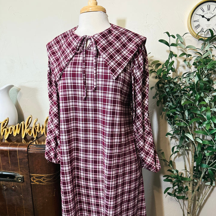 Mabel Sailor Collar Plaid Dress in burgundy plaid, pointed sailor collar, front close-up