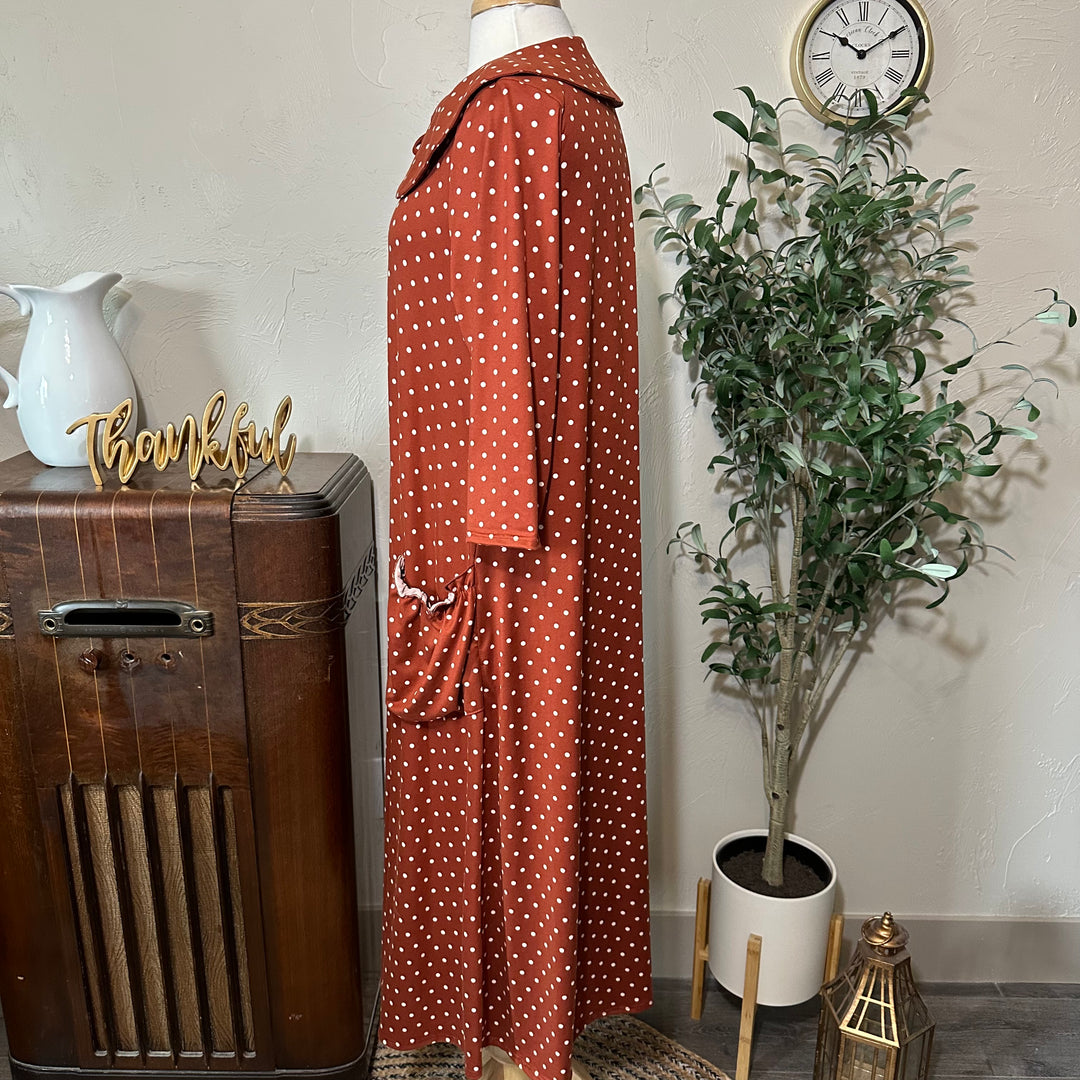 Ginny Peter Pan Collar Polka Dot Dress in rust, gathered pocket and relaxed shape, side view