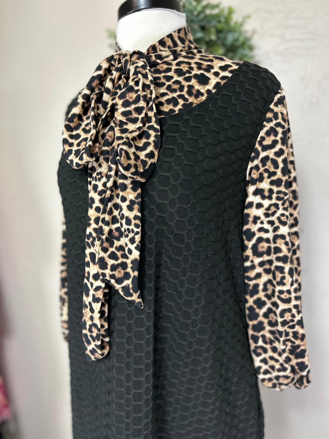 Women's Classic Long Modest Black Honeycomb Dress with Animal Print Sleeves & Tie