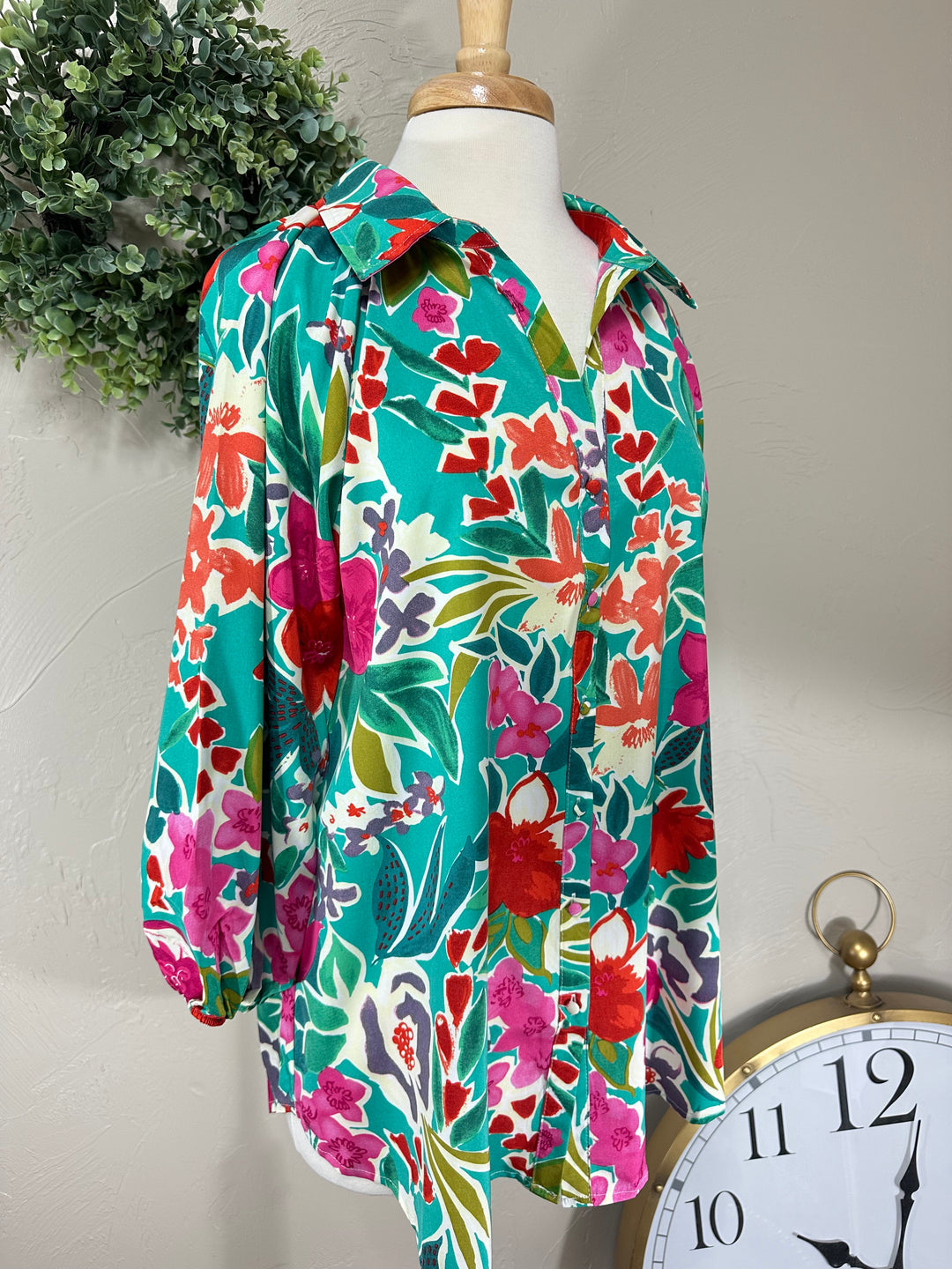 Liza’s Umgee Colorful Floral Print Collared Button Up Blouse