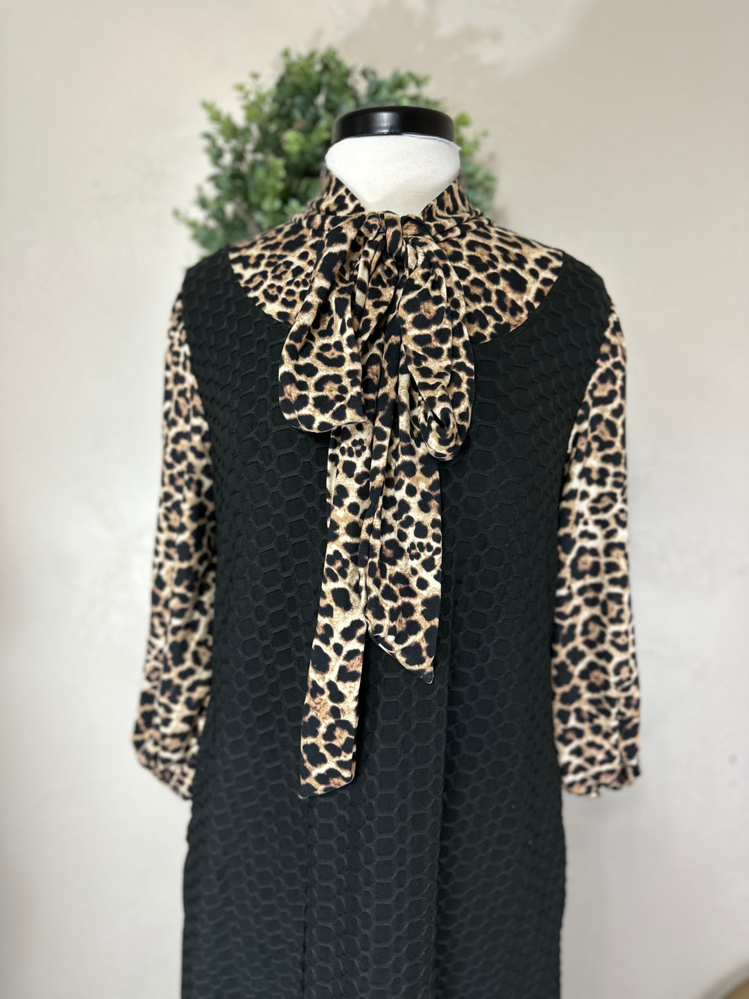 Women's Classic Long Modest Black Honeycomb Dress with Animal Print Sleeves & Tie