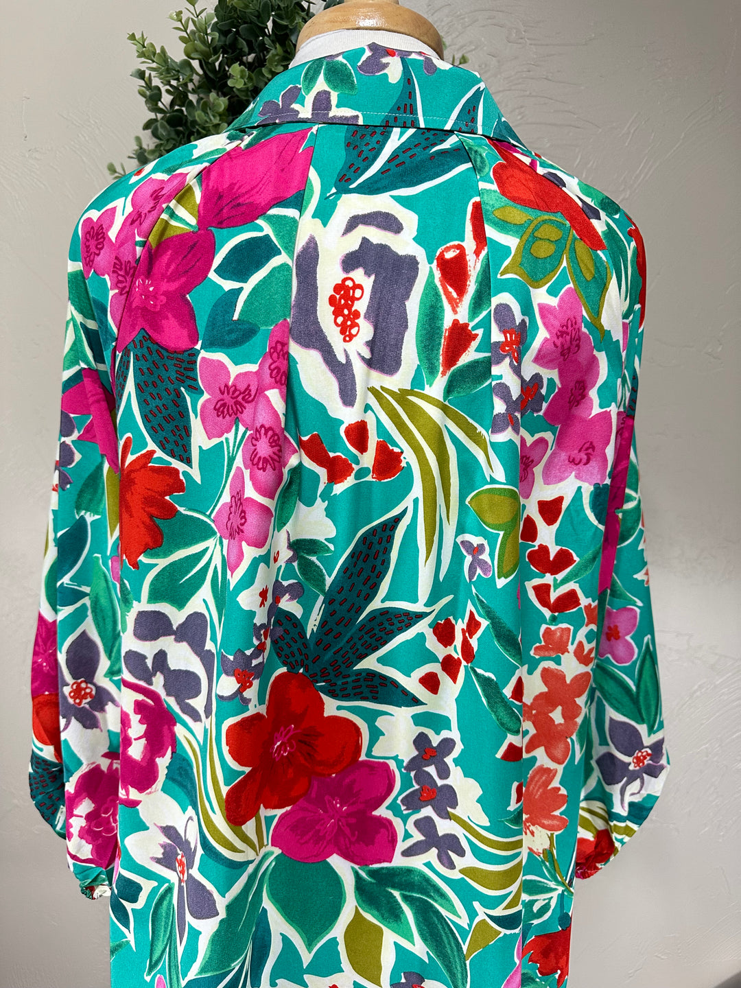 Liza’s Umgee Colorful Floral Print Collared Button Up Blouse