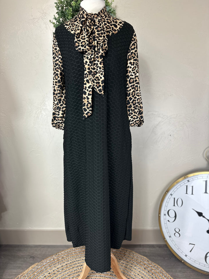 Women's Classic Long Modest Black Honeycomb Dress with Animal Print Sleeves & Tie