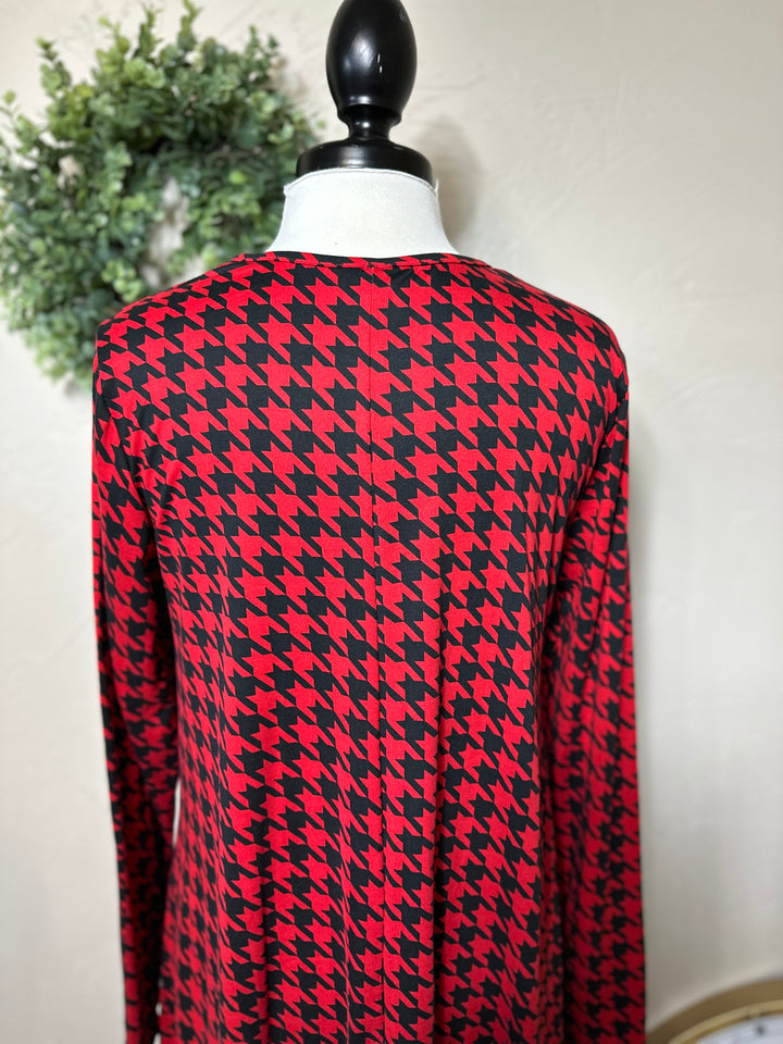 Women's Red & Black Houndstooth Handkerchief Tunic Top w/ pockets