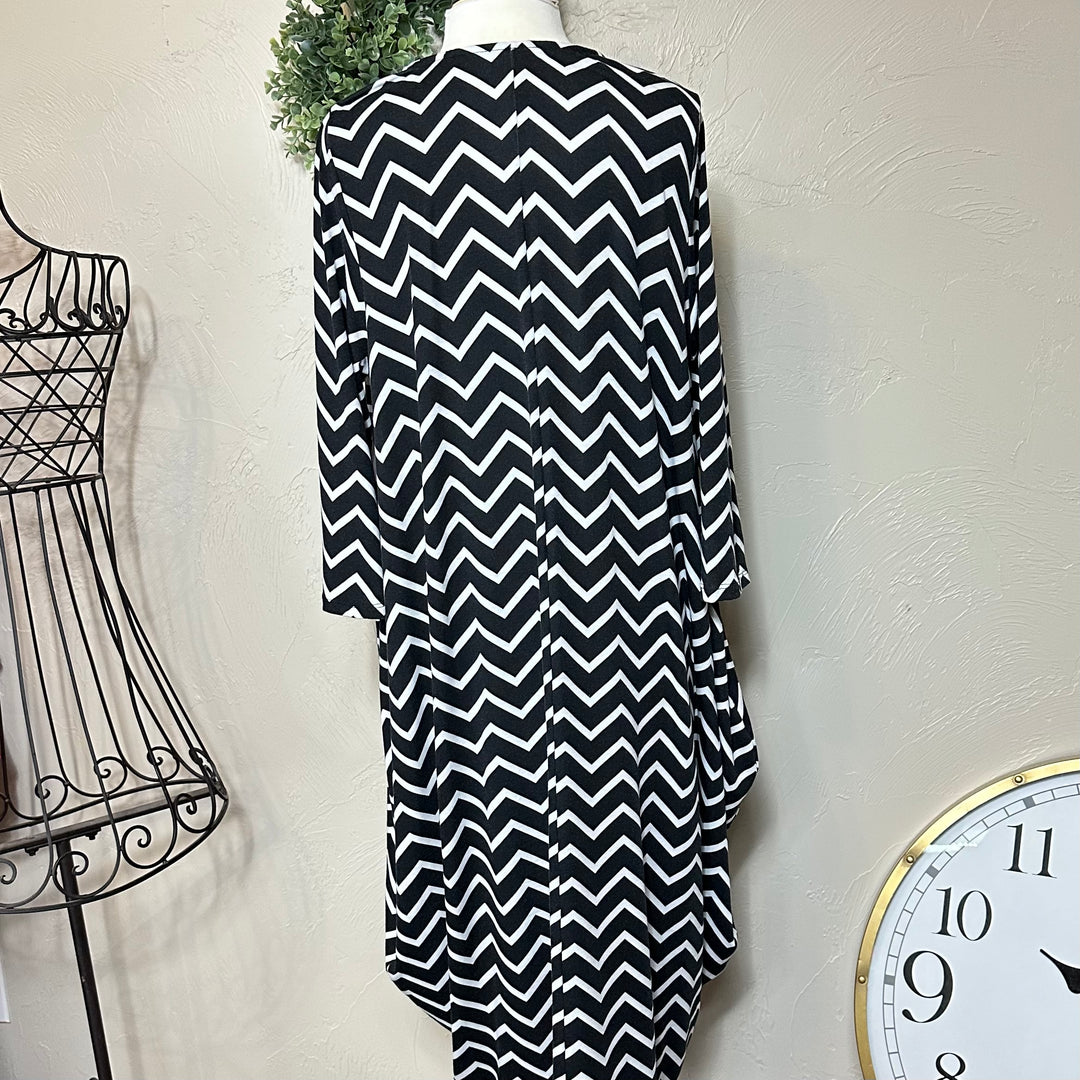 Poliana Black White Zig Zag Print Pattern Bubble Dress Long Maxi Dress