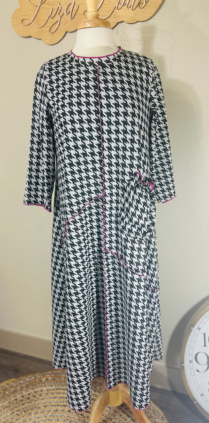 Selena Houndstooth Long Modest Dress with Magenta Pink Stitching