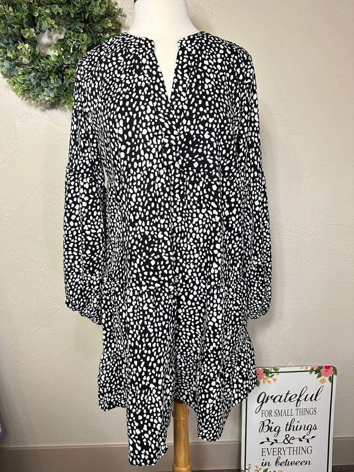 Dressy Modest Tabitha Black with White Spots Tiered Tunic Top